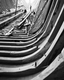 Black-and-white view along the ribs of the hull